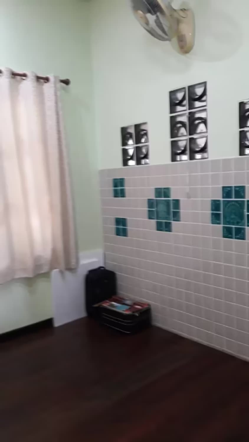 2 Bedroom House - Image 13
