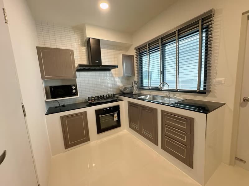 Condo for Sale at Centro Bangna km.7
