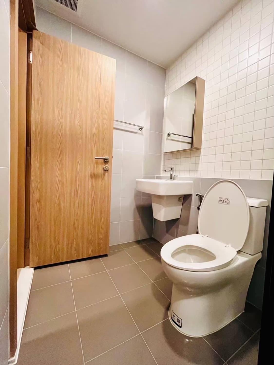 1 Bed Condo for Rent in Mueang Chiang Mai - Image 8