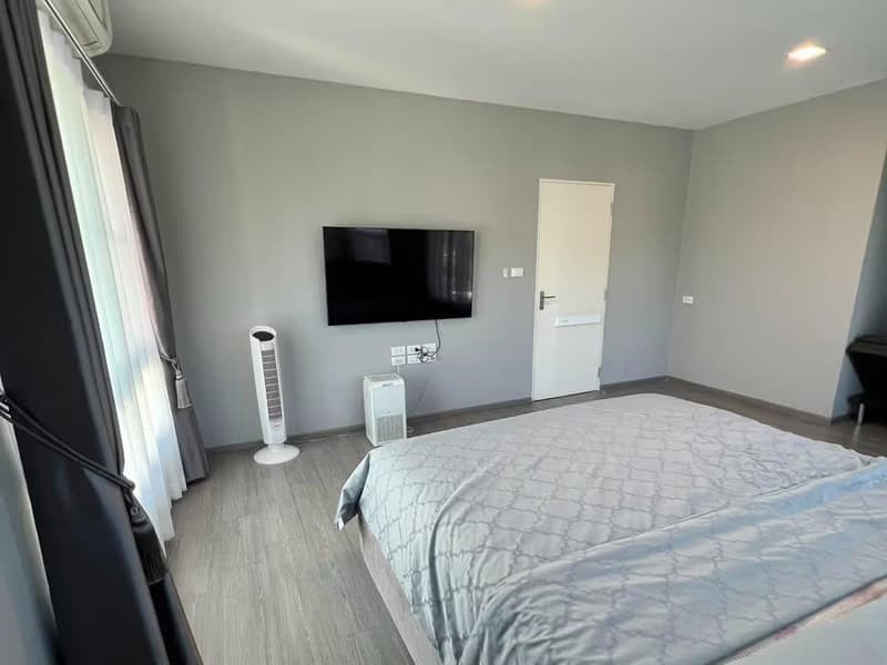 3 Bed House for Sale in Bang Phli