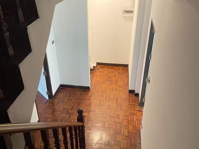 4 Bed - Townhouse FOR RENT in Thong Lor 