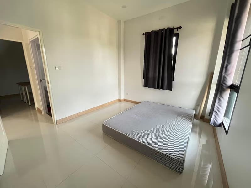 3 Bed House for Rent and Sale in Saraphi
