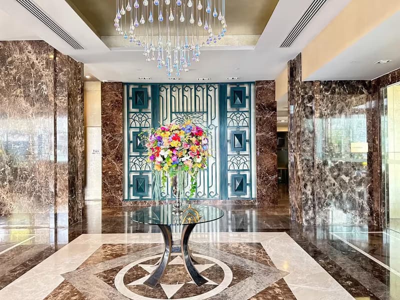 1 Bedroom Condo