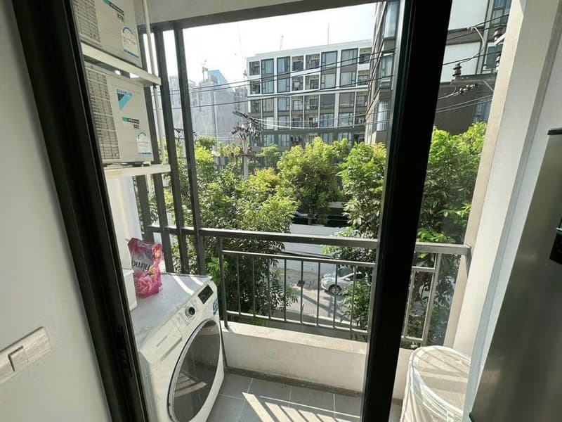 1 Bedroom Condo