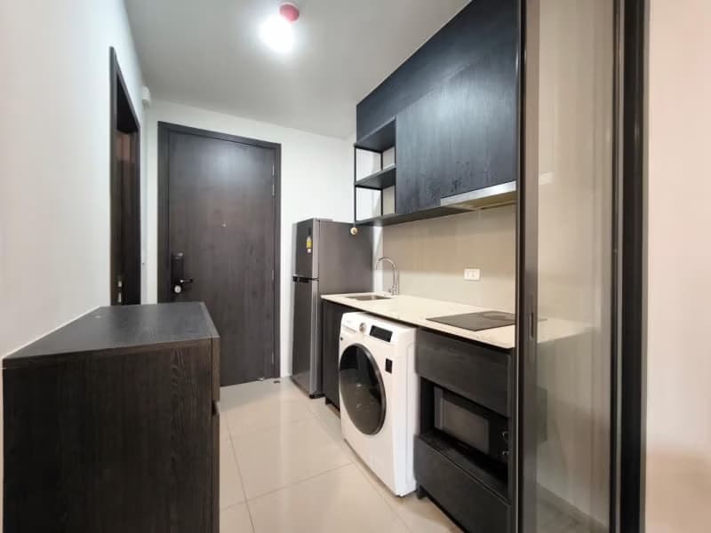 1 Bed Condo for Rent in Huai Khwang