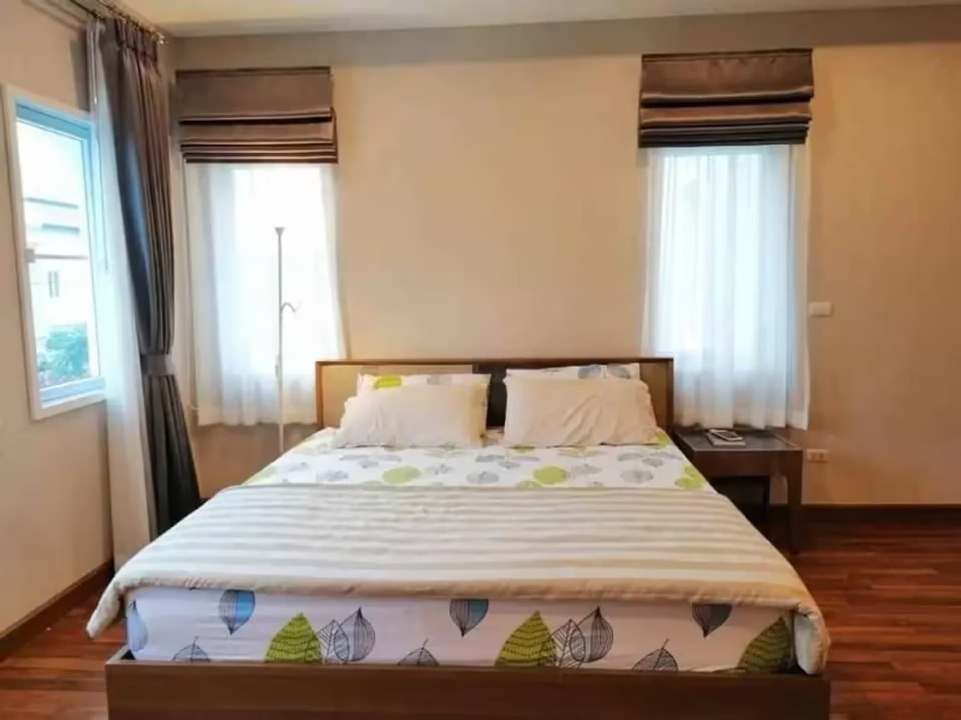 3 Bedroom House - Image 5
