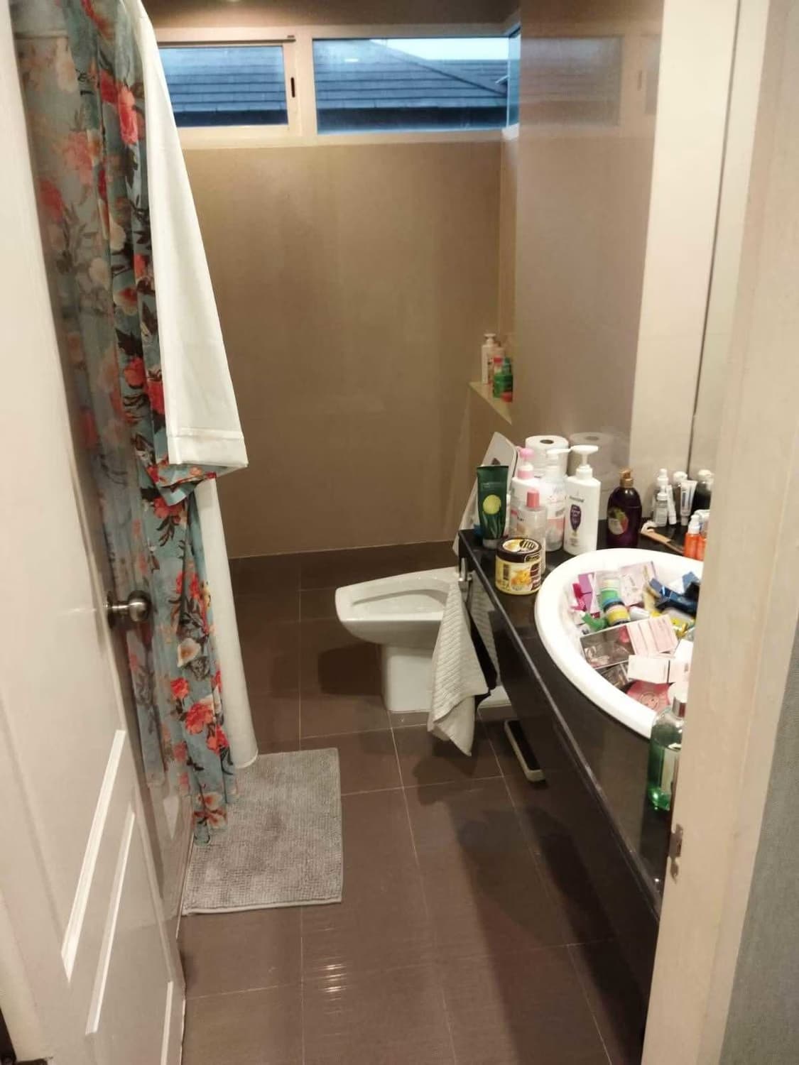 3 Bed House for Rent in Saphan Sung - Image 6