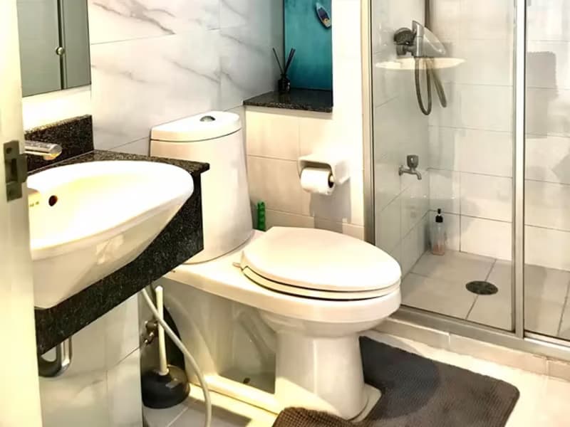 1 Bedroom Condo