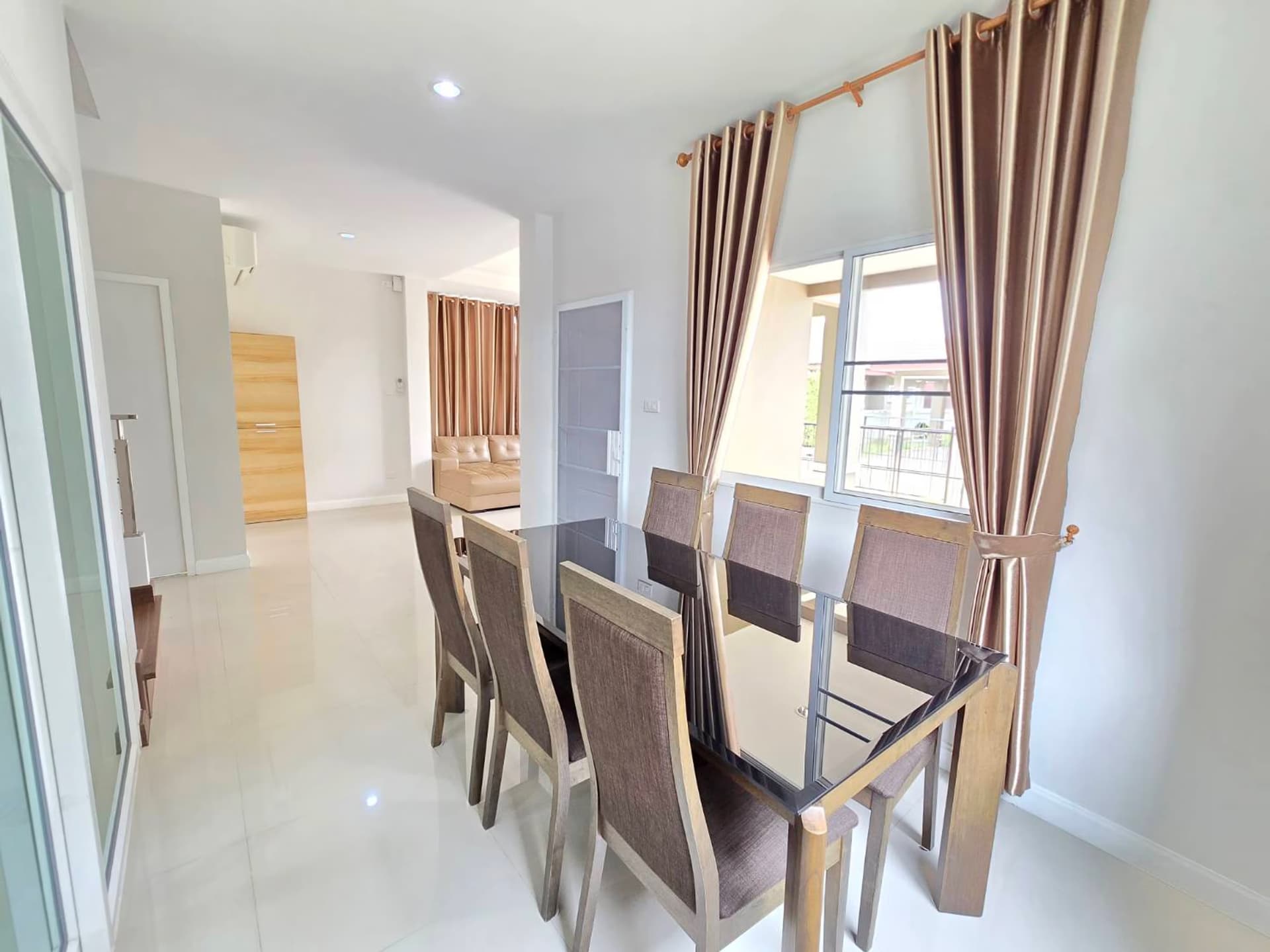 undefined Bed House for Rent in San Kamphaeng - Image 3