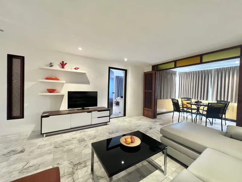Condo for Rent, Sale at Hillside 3