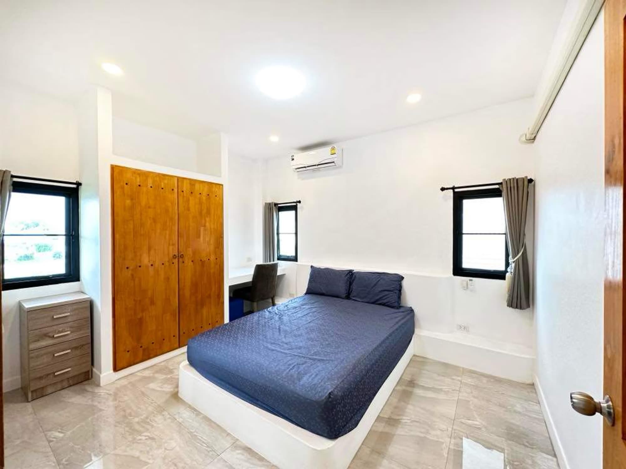 4 Bed House for Rent in Mueang Chiang Mai District - Image 9