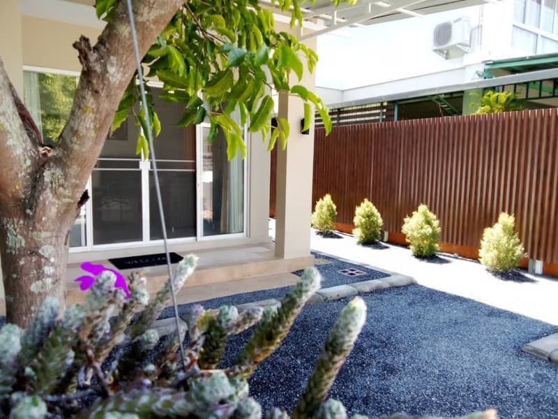 4 Bed House for Rent in San Kamphaeng District