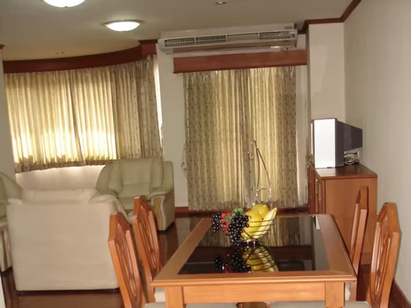 1 Bedroom Condo