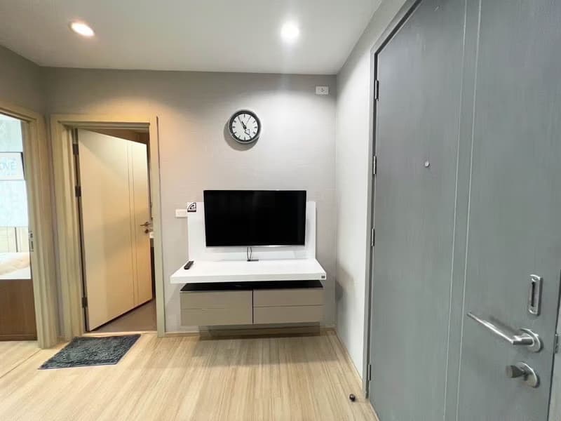 Condo for Sale, Sale w/Tenant, Rented at The Base Rama 9 - Ramkhamhaeng