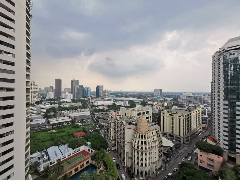 2 Bed Condo for Sale in Khlong Toei
