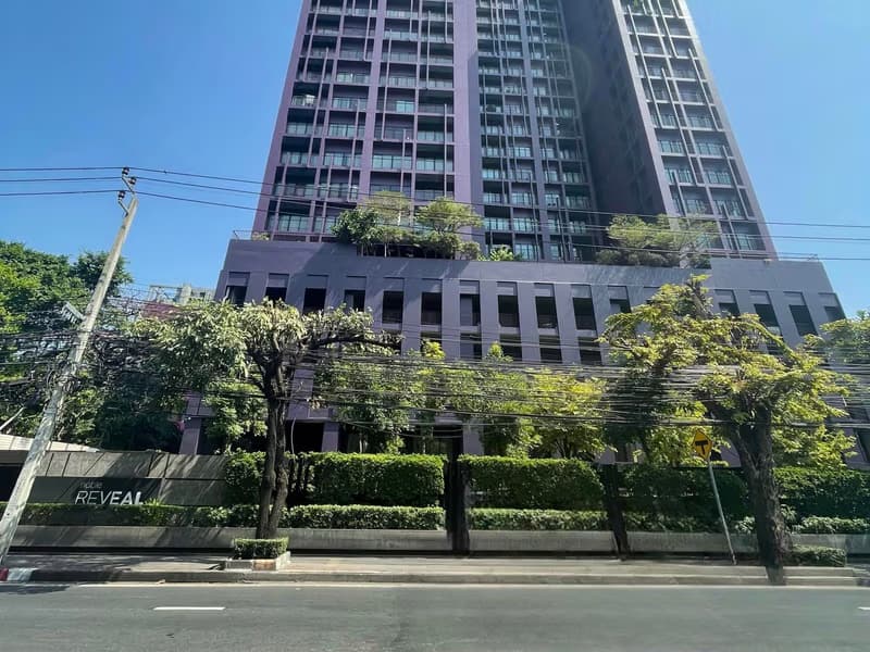 1 Bed Condo for Sale  Near Ekkamai BTS