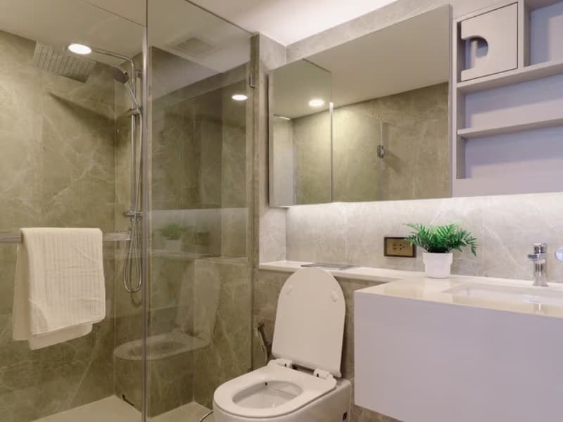 2 Bed Condo for Rent and Sale in Huai Khwang