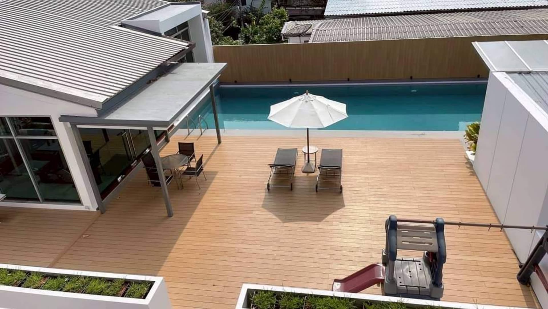 3 Bed Condo for Rent in Watthana - Image 15