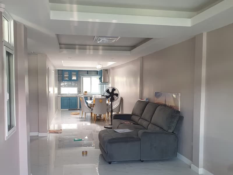 4 Bed Townhouse for Rent in Suan Luang