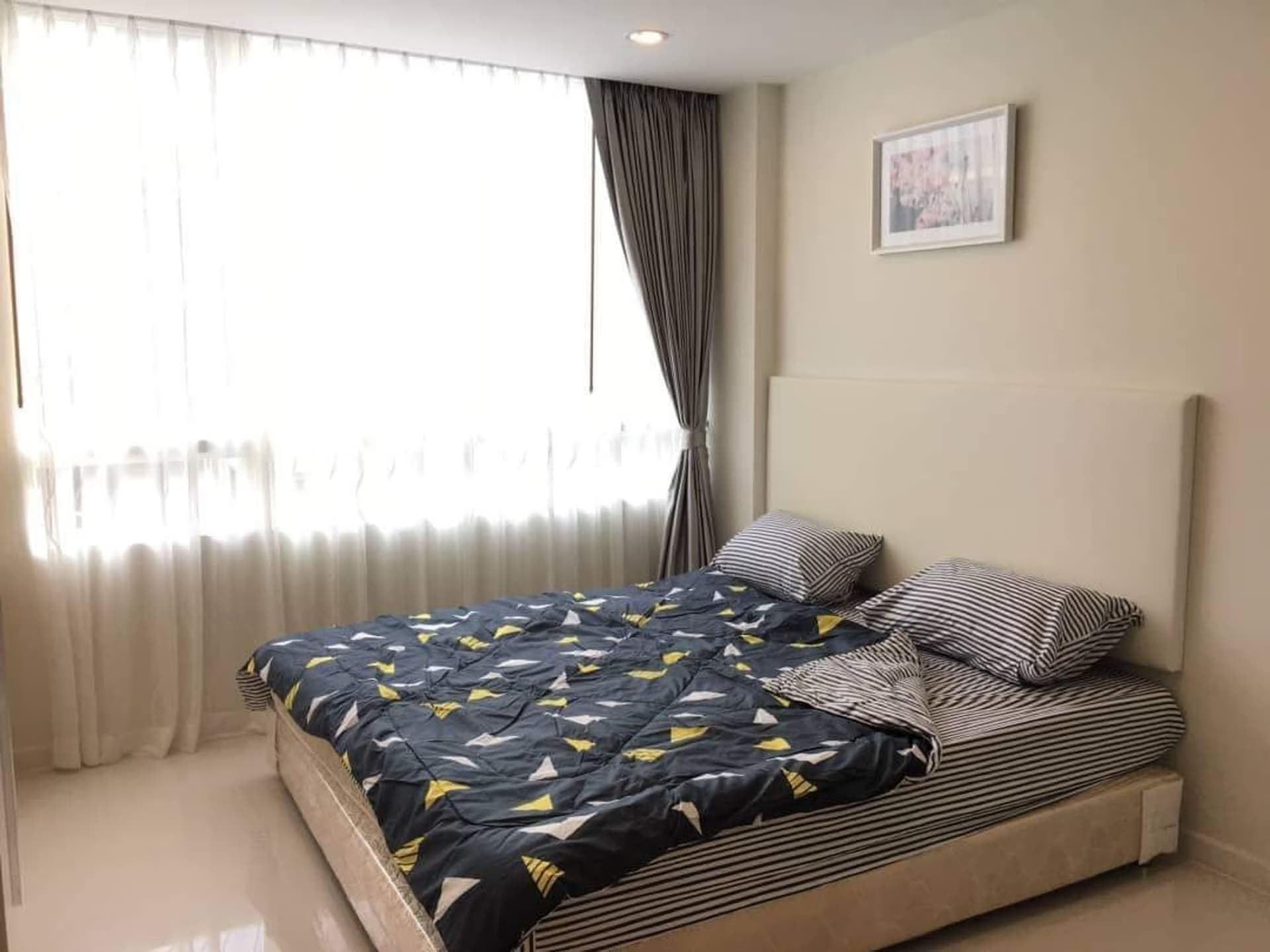 1 Bedroom Condo - Image 9