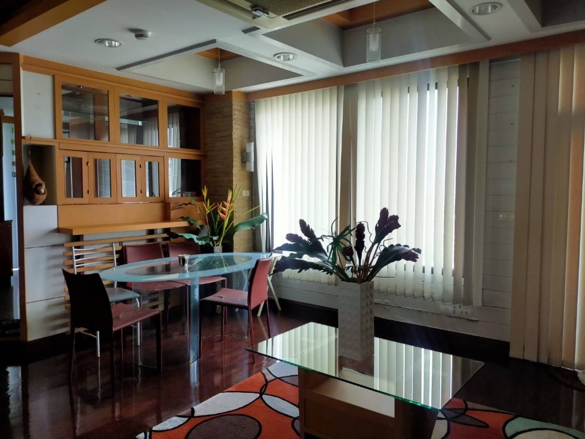 2 Bed Condo for Sale in Khlong San - Image 2