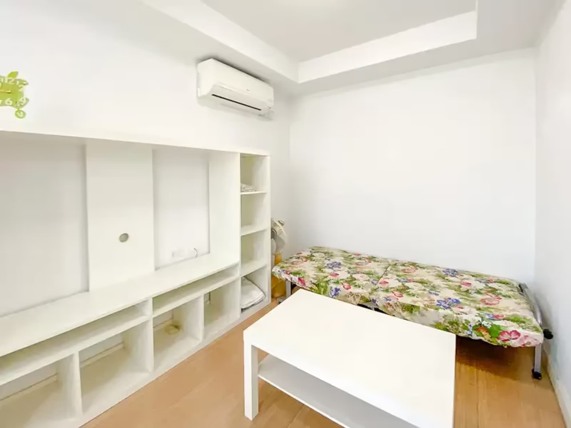 1 Bedroom Condo - Image 6
