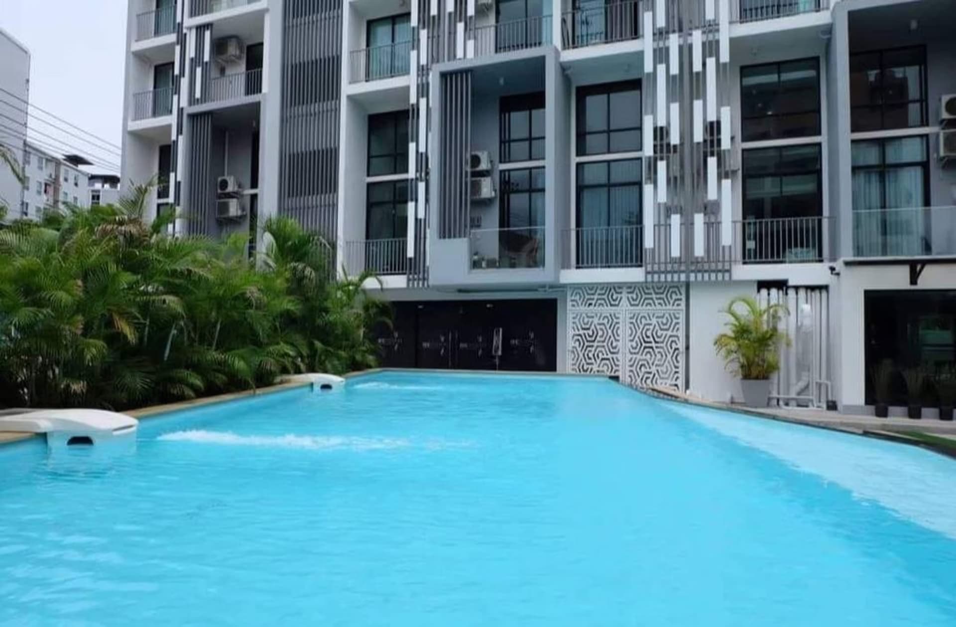 Condo for Rent at Beyond Sukhumvit Condominium - Image 12