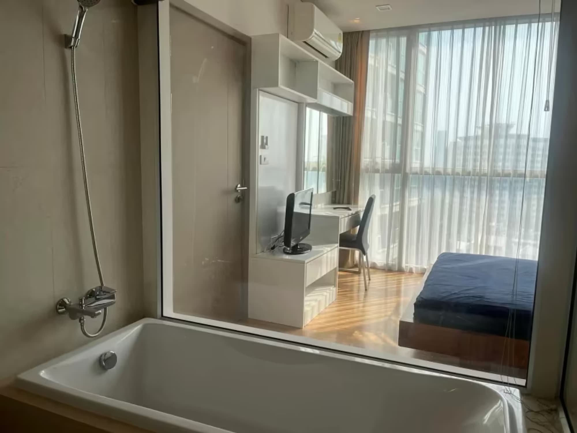 Condo for Rent, Sale at Le Luk Condominium - Image 6