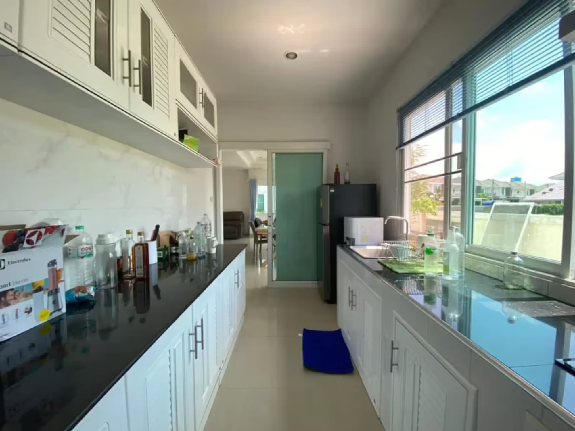 4 Bedroom House - Image 7