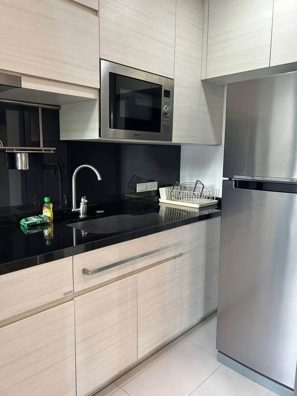 1 Bed Condo for Rent in Phra Khanong - Image 3