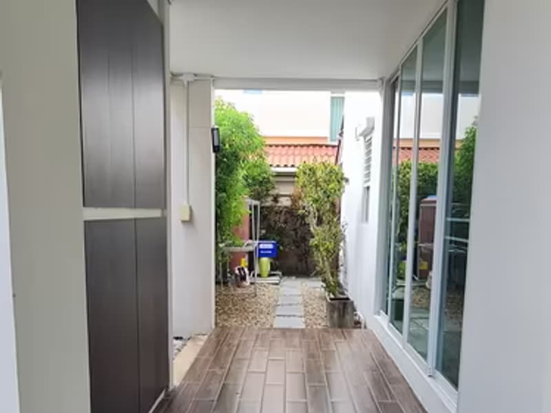 4 Bedroom undefined