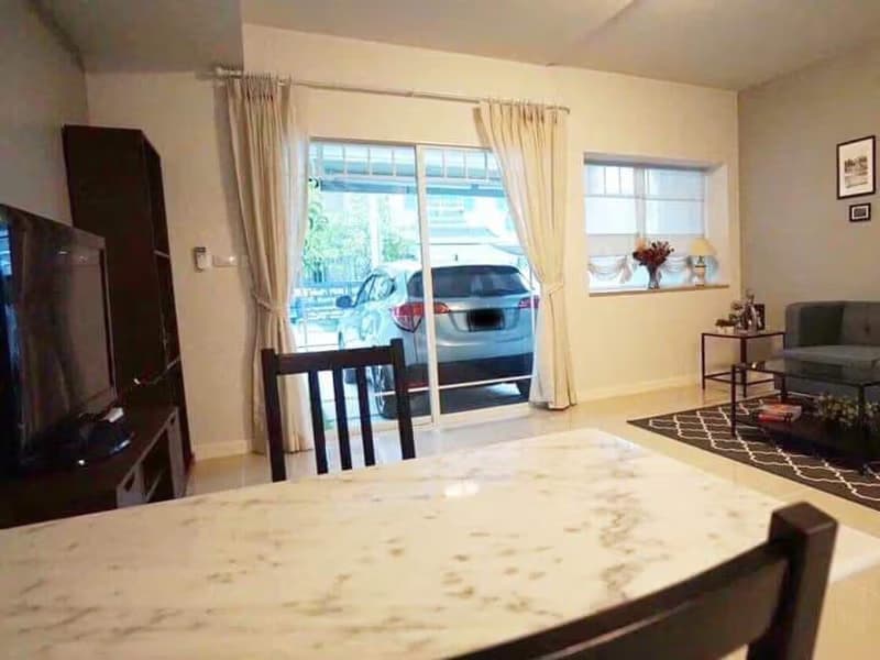 2 Bed Townhouse for Rent and Sale in Bang Phli