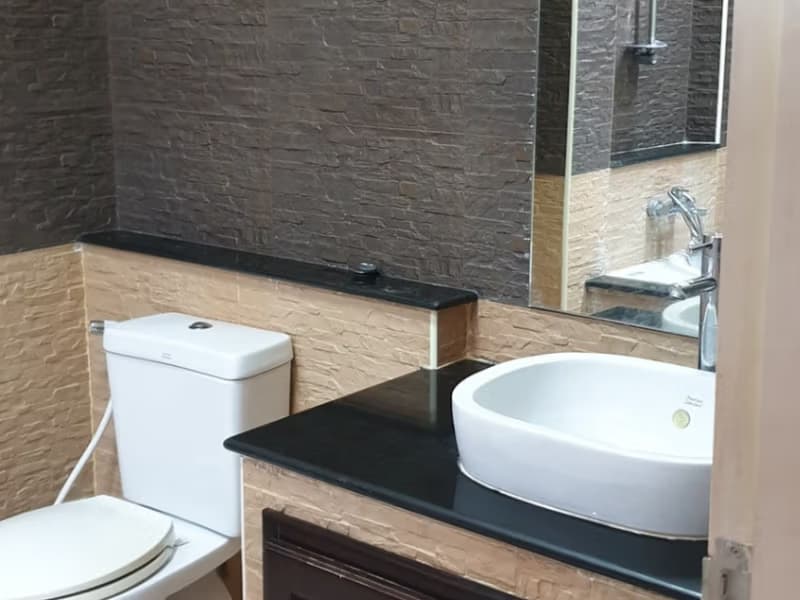 5 Bed House for Rent and Sale in Mueang Chiang Mai District