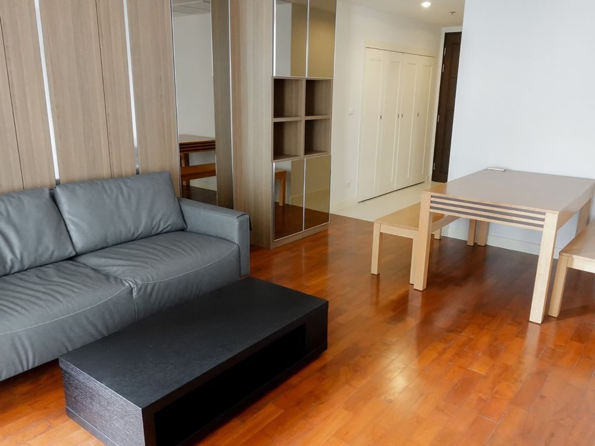 Condo for Rent at Siri Residence - Image 2