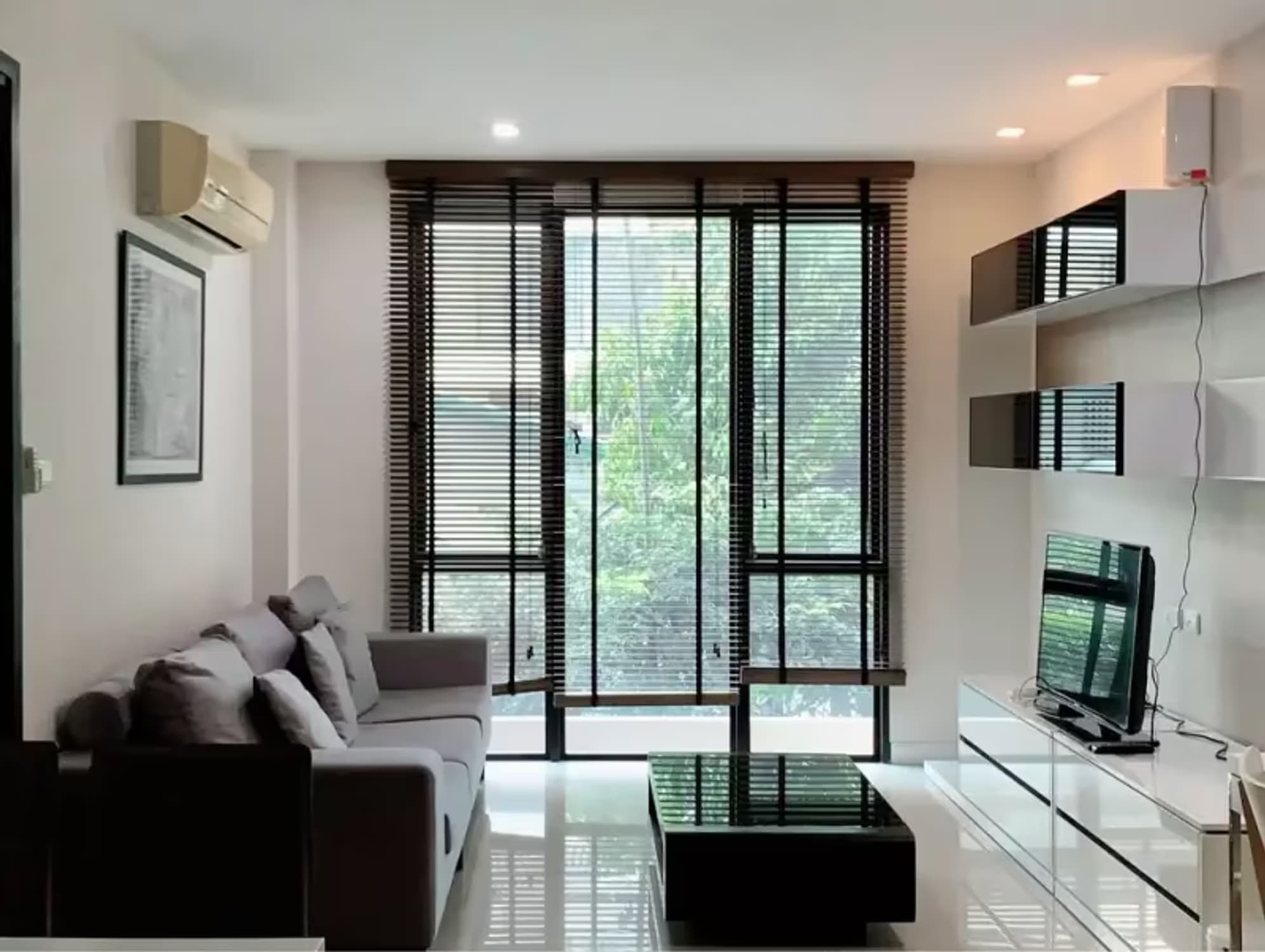 1 Bedroom Condo - Image 2