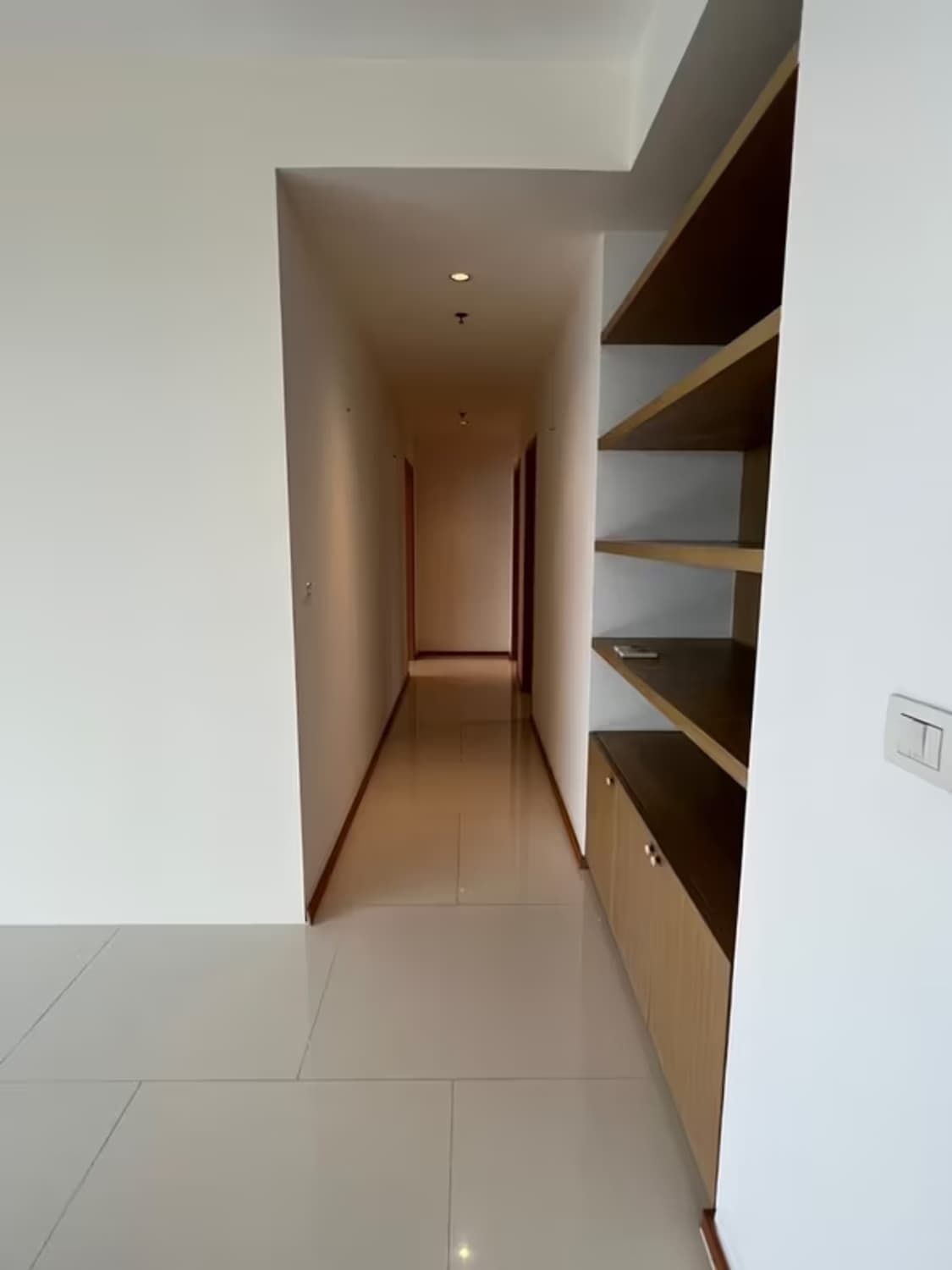 Condo for Rent, Sale at The Emporio Place - Image 6