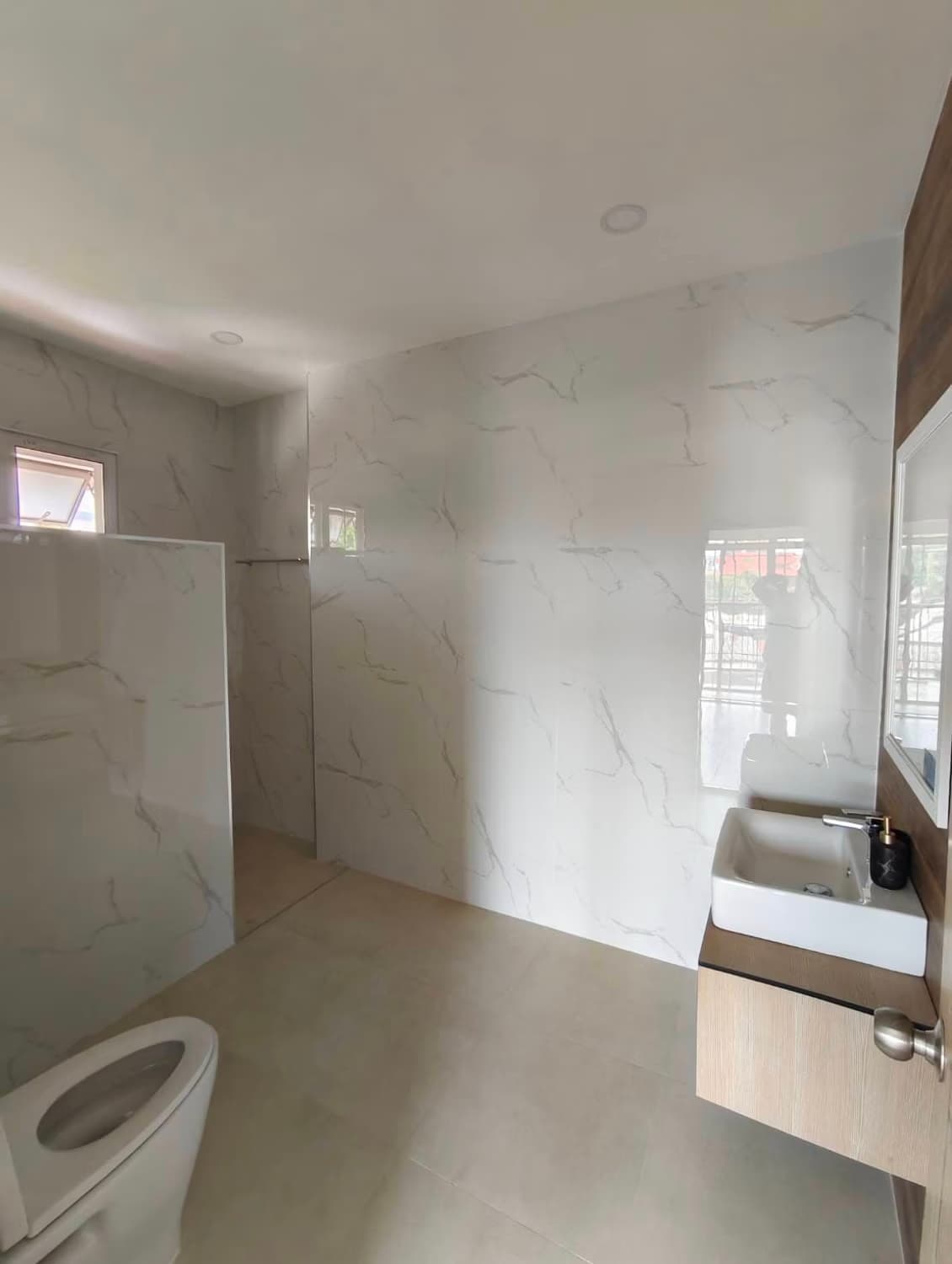 4 Bed House for Sale in Saraphi - Image 15