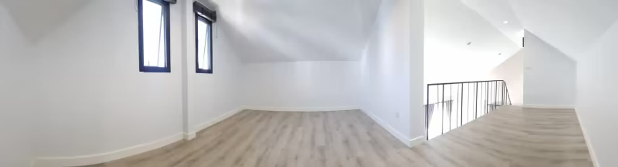 2 Bedroom House - Image 14