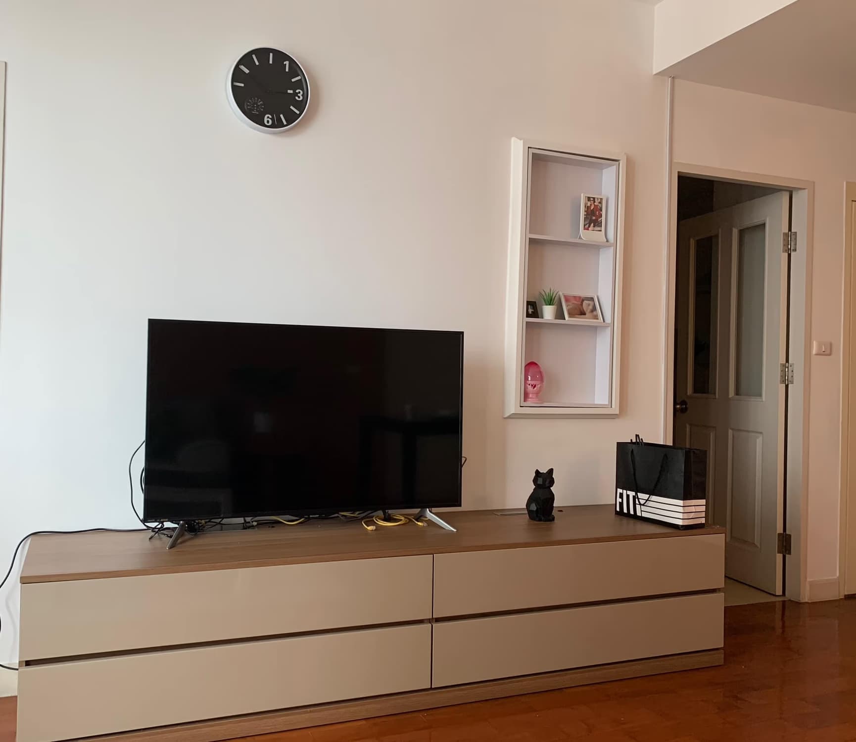 Siri Residence - 1 Bed Condo for Rented *SIRI10676 - Image 3
