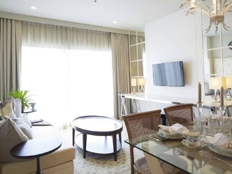 Condo for Rent at Noble Refine