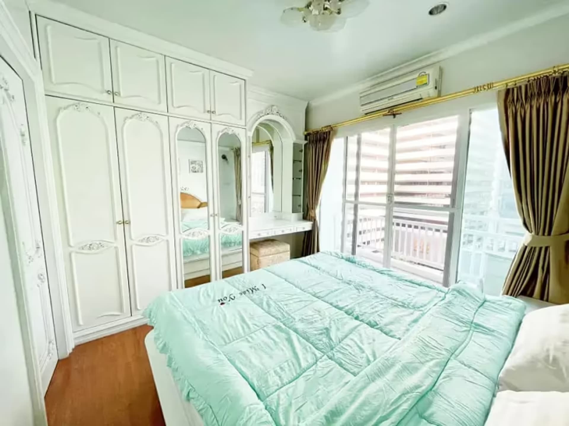 Condo for Sale, Sale w/Tenant at Grand Park View Asok - Image 4