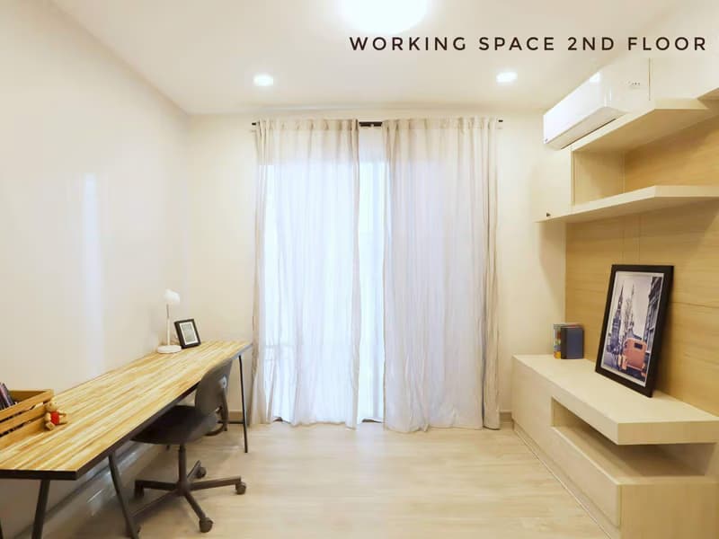 3 Bed Townhouse for Rent and Sale in Phra Khanong