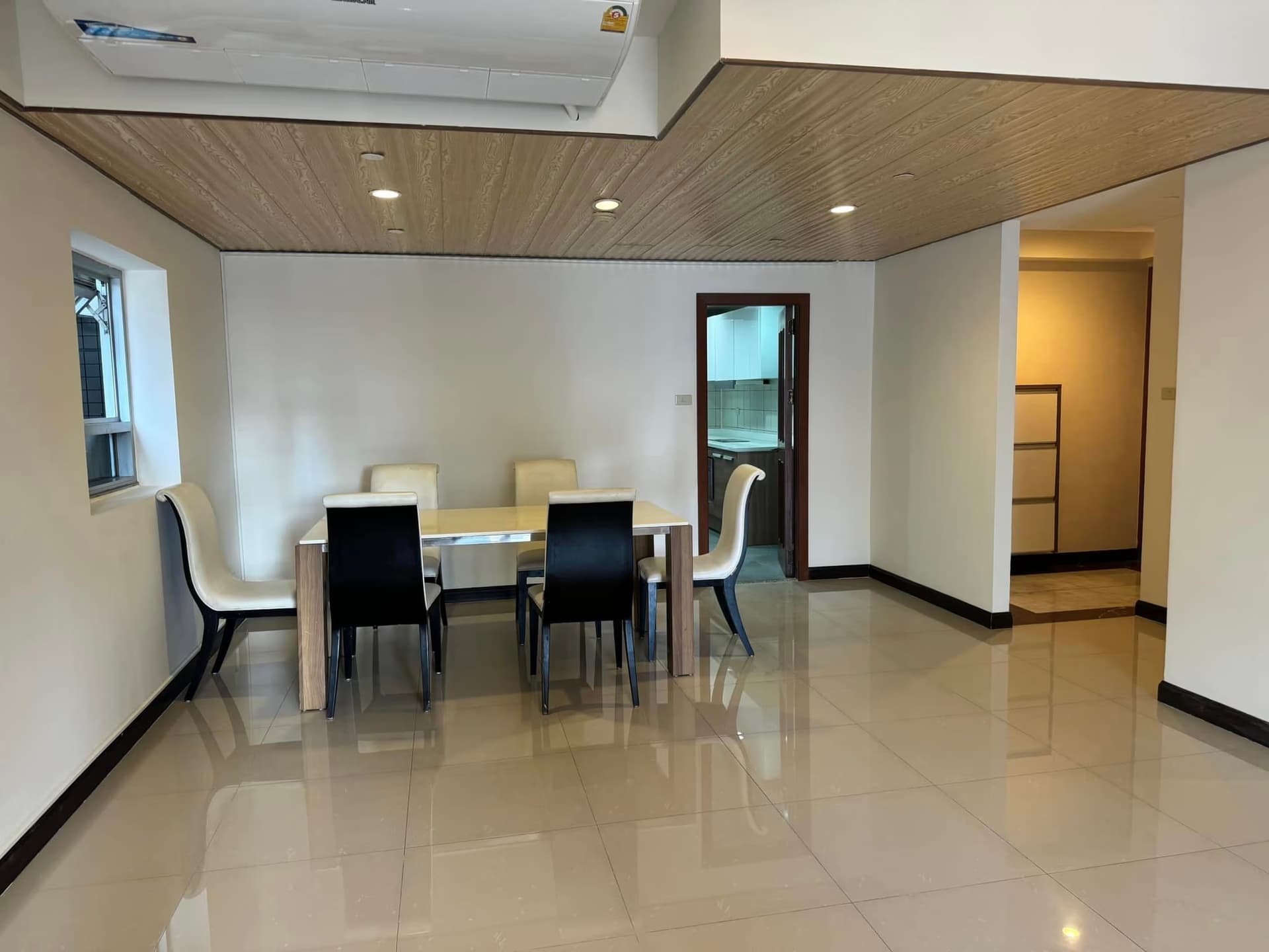 2 ห้องนอน Condo สำหรับ จำหน่าย ใน ปทุมวัน - Image 2