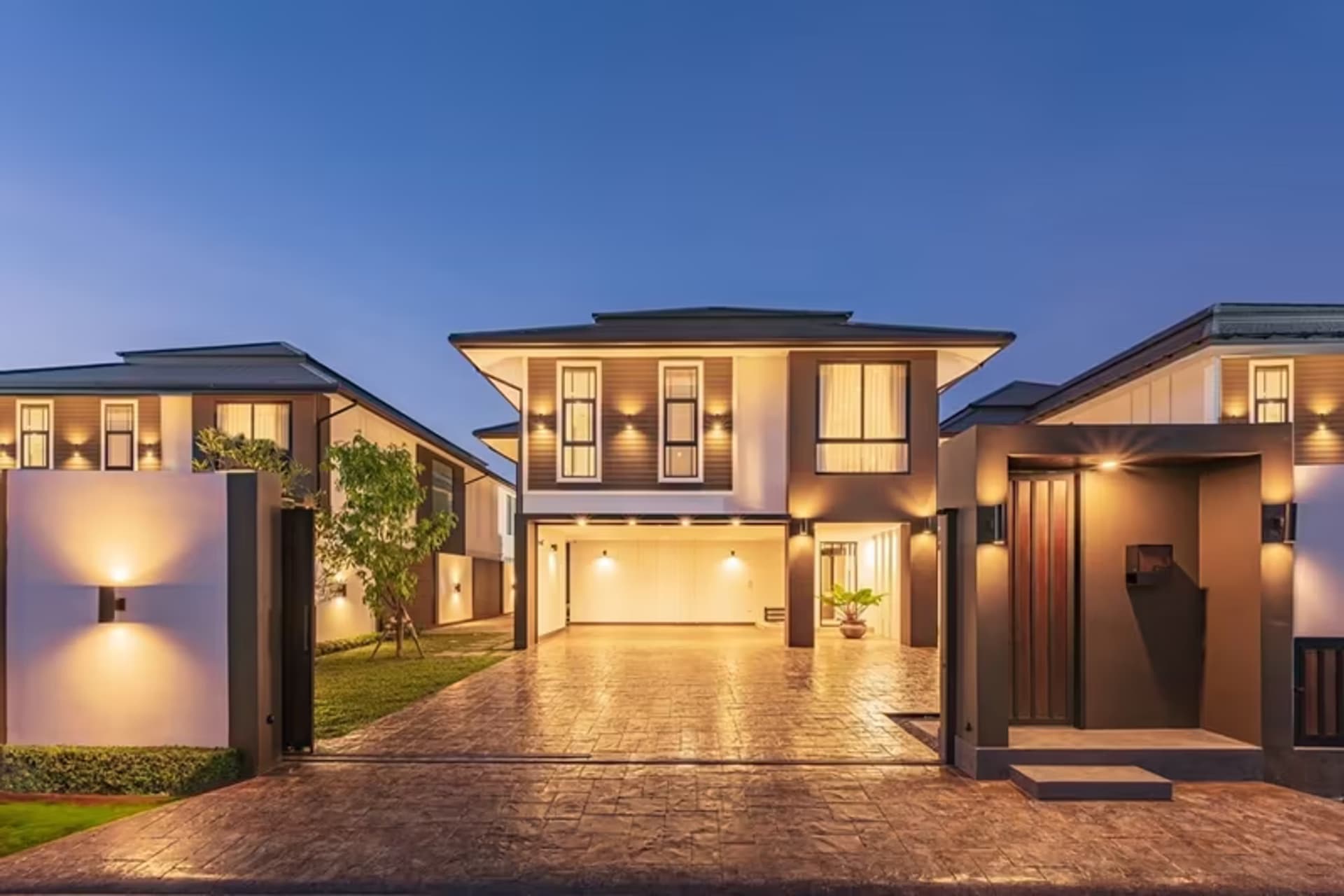 House for Sale in Wat Ket, Mueang Chiang Mai. - Image 2