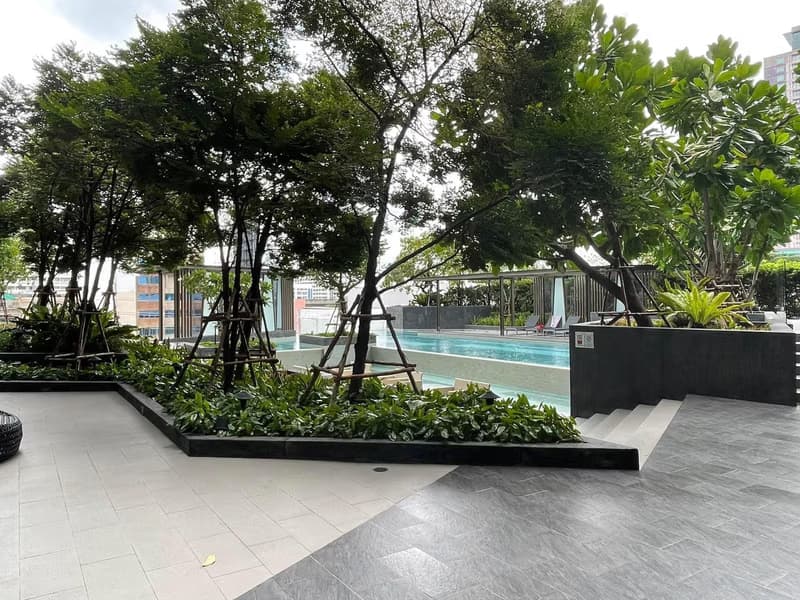1 Bed Condo for Rent and Sale  Near Ramkhamhaeng ARL