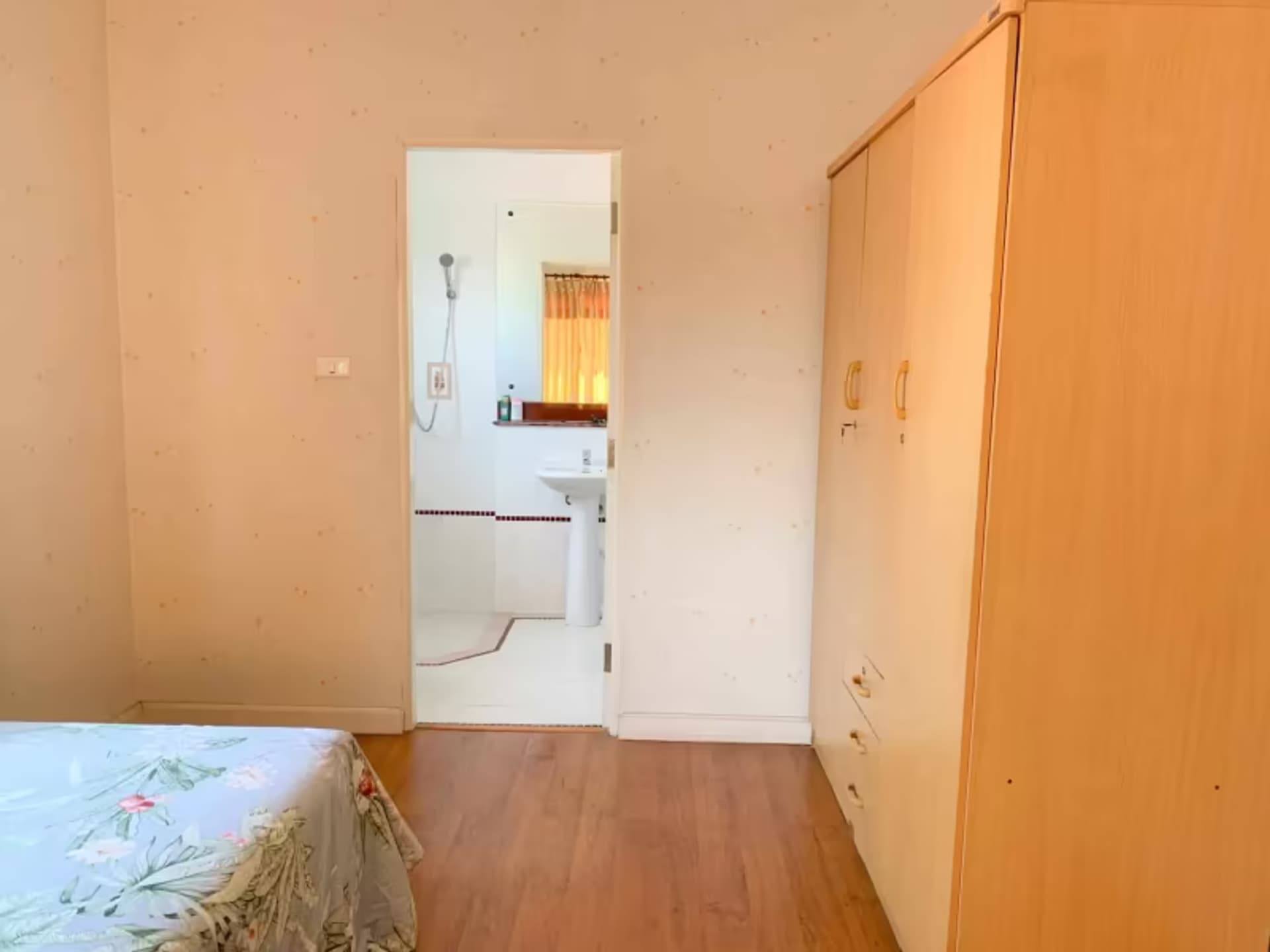 2 Bedroom House - Image 15