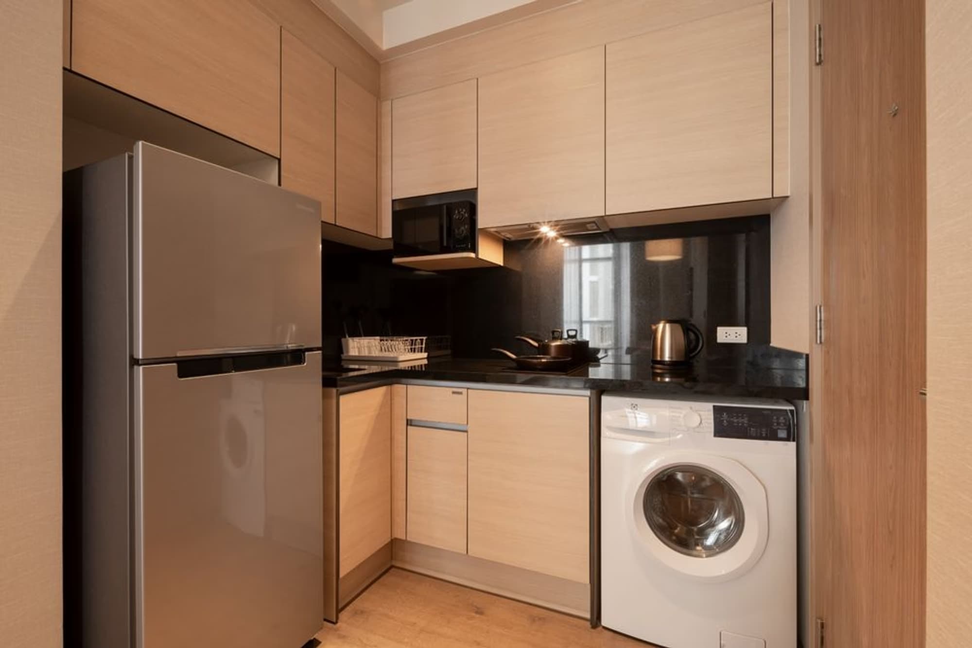 1 Bed Condo for Rent in Khlong Toei - Image 8