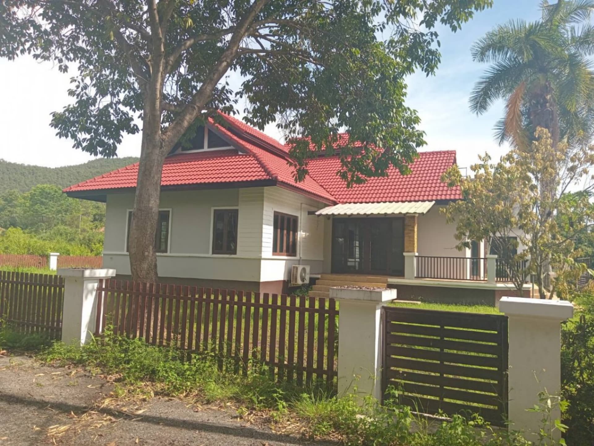 3 ห้องนอน บ้าน สำหรับ ขาย ใน San Kamphaeng District - Image 3