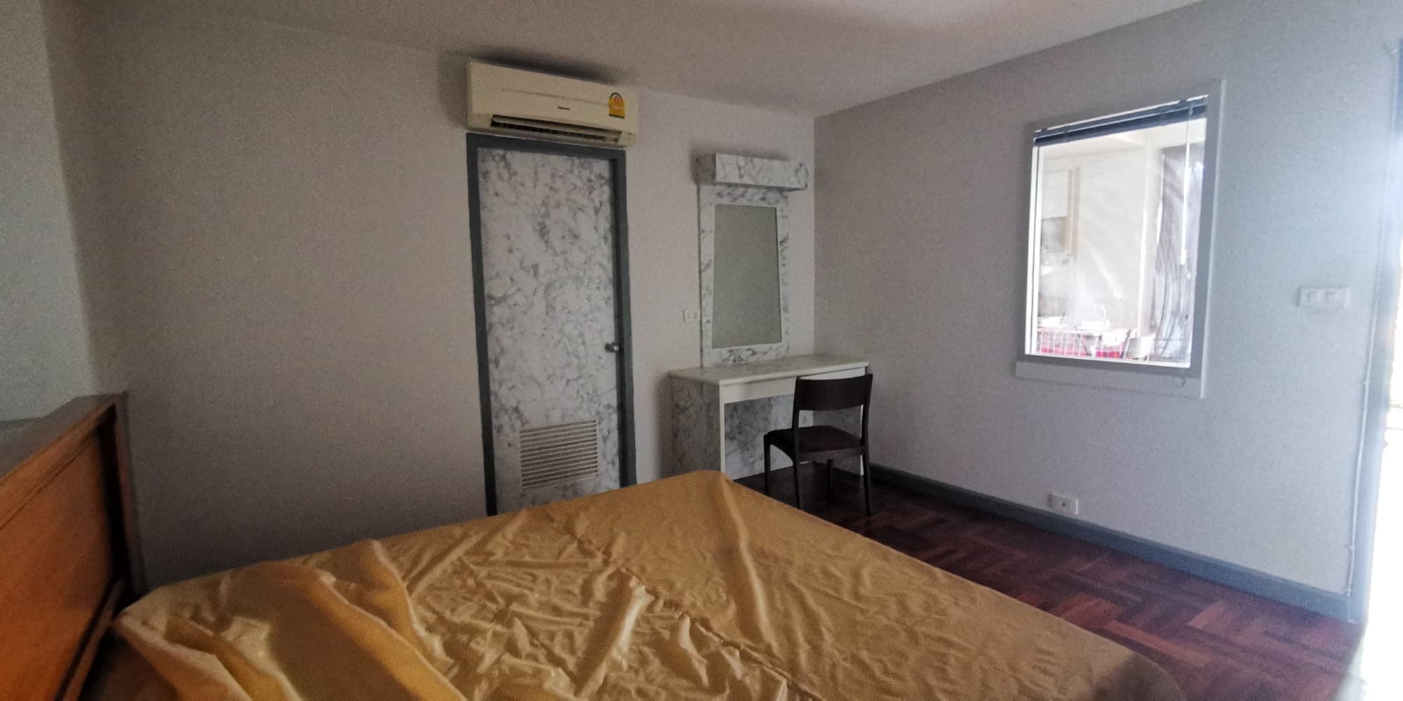 2 Bed Condo for Rent in Khlong Toei - Image 4