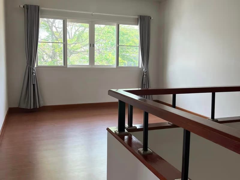 4 Bed House for Rent in Hang Dong